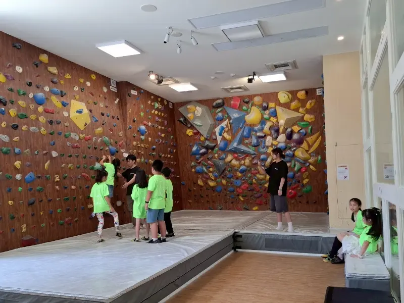 2025 Summer Camp 0701 爬森攀岩館+桃園總圖書館